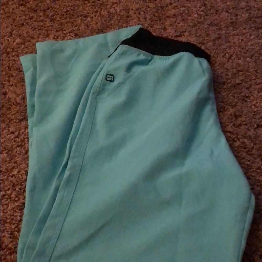 Wonder wink scrub pants